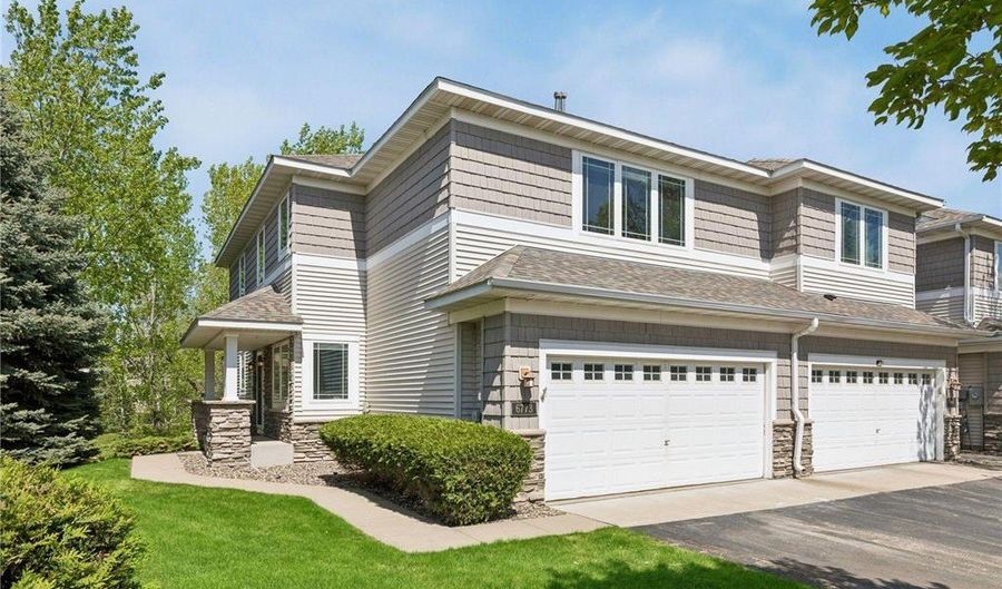 6773 158th St W, Apple Valley, MN 55124 - 3 Beds, 4 Bath