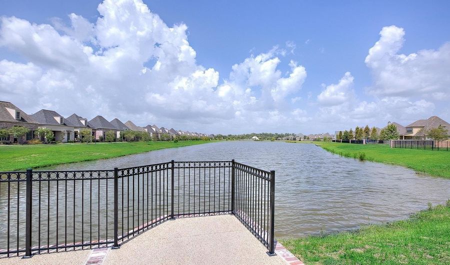 14018 Tideland Dr, Baton Rouge, LA 70810 - 3 Beds, 3 Bath