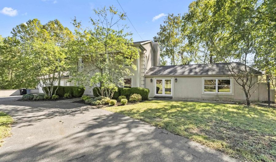 415 Bellefonte Princess Rd, Ashland, KY 41101 - 5 Beds, 5 Bath