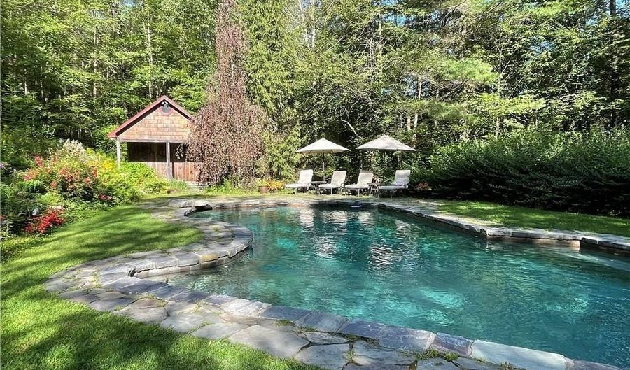 233 Sharon Goshen Tpke, Cornwall, CT 06796 - 4 Beds, 4 Bath