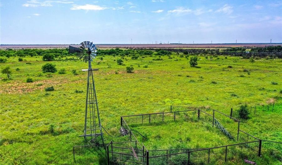 5260 County Road 268, Anson, TX 79501 - 3 Beds, 2 Bath