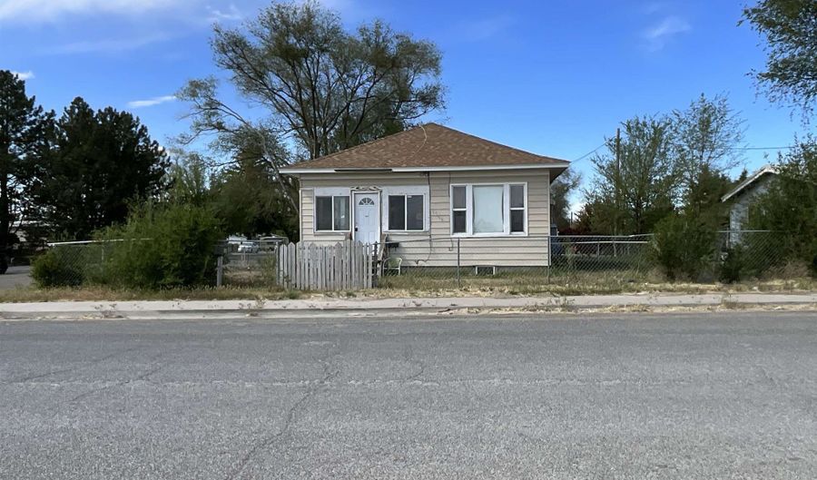 1508 Teton, American Falls, ID 83211 - 2 Beds, 1 Bath