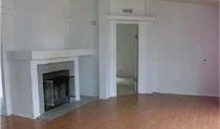 321 N Church St, Anna, TX 75409 - 3 Beds, 2 Bath