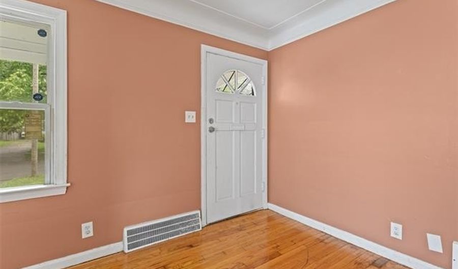 16746 Bramell St, Detroit, MI 48219 - 2 Beds, 1 Bath