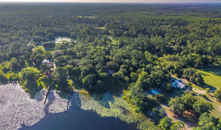 54544 BUCKHORN Rd, Astor, FL 32102 - 2 Beds, 1 Bath