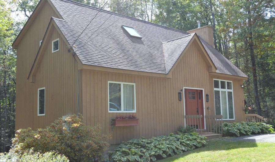 345 Big Bass Ln, Becket, MA 01223 - 3 Beds, 2 Bath