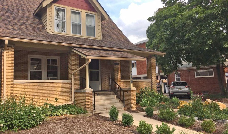 815 Church St, Ann Arbor, MI 48104 - 2 Beds, 1 Bath