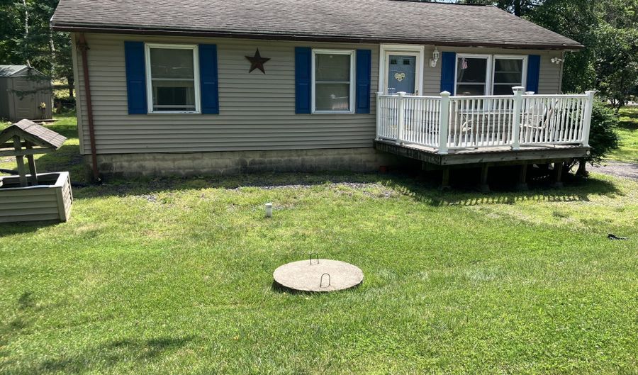 338 Mountain Rd, Albrightsville, PA 18210 - 3 Beds, 2 Bath