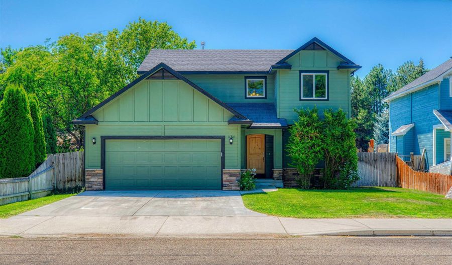 11301 W Goldenrod Ave, Boise, ID 83713 - 4 Beds, 4 Bath