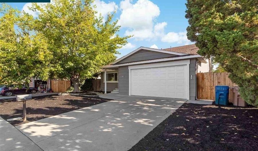 3325 G St, Antioch, CA 94509 - 4 Beds, 2 Bath