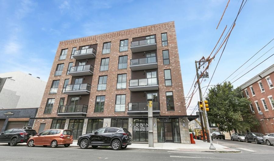 1868 FRANKFORD Ave 502, Philadelphia, PA 19125 - 2 Beds, 2 Bath