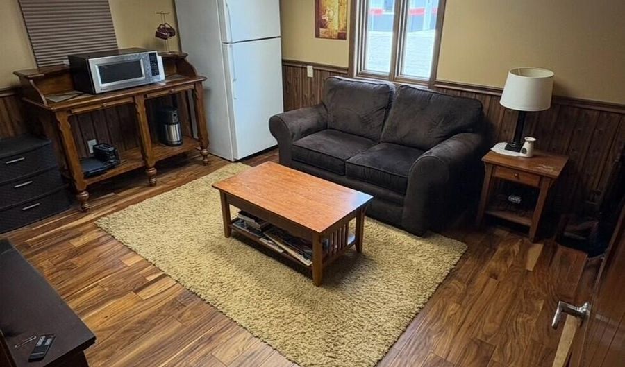 711 N Main St, Aberdeen, SD 57401 - 0 Beds, 0 Bath