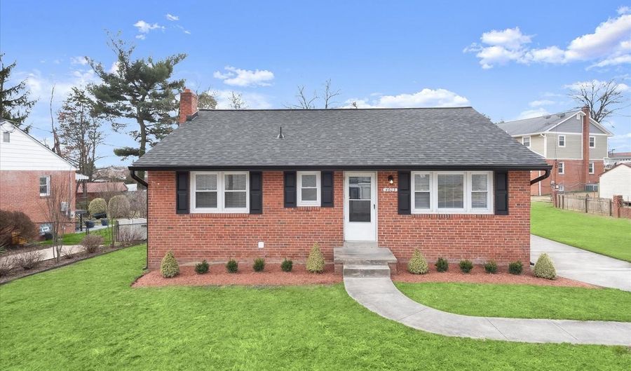4603 SELLMAN Rd, Beltsville, MD 20705 - 3 Beds, 3 Bath