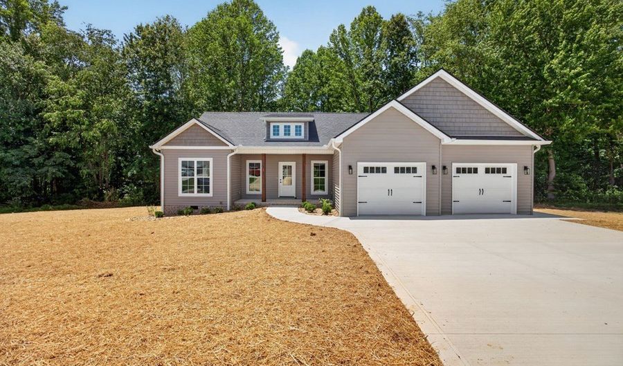 6700 Parwood Dr, Baxter, TN 38544 - 3 Beds, 2 Bath