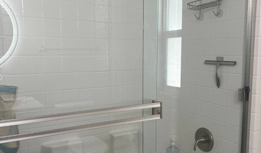 1241 N East St 159, Anaheim, CA 92805 - 2 Beds, 2 Bath
