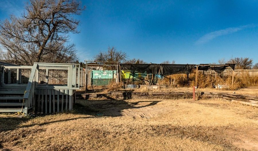 920 W BONITA Ave, Amarillo, TX 79108 - 3 Beds, 2 Bath