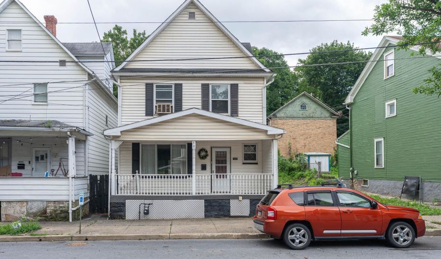 1905 11th St, Altoona, PA 16601 - 3 Beds, 1 Bath