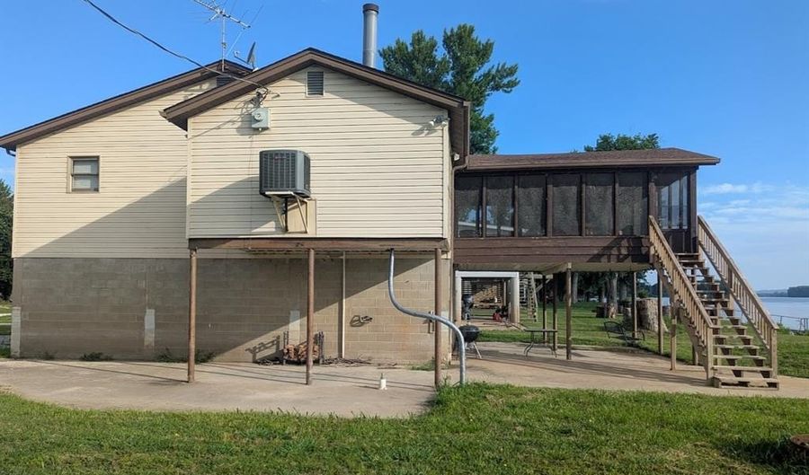 38858 Pike 9203, Annada, MO 63330 - 2 Beds, 2 Bath