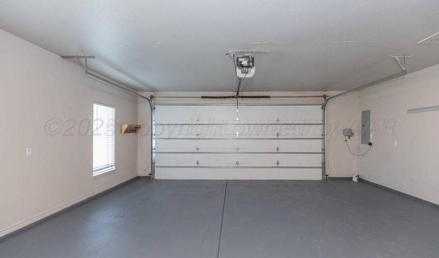 10200 PIPER Ln, Amarillo, TX 79119 - 5 Beds, 0 Bath