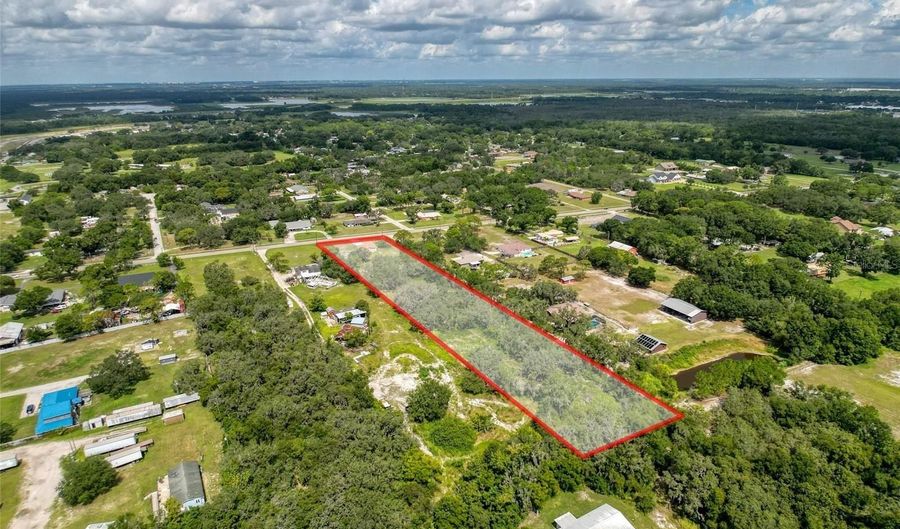 2603 THORNHILL Rd, Auburndale, FL 33823 - 2 Beds, 1 Bath
