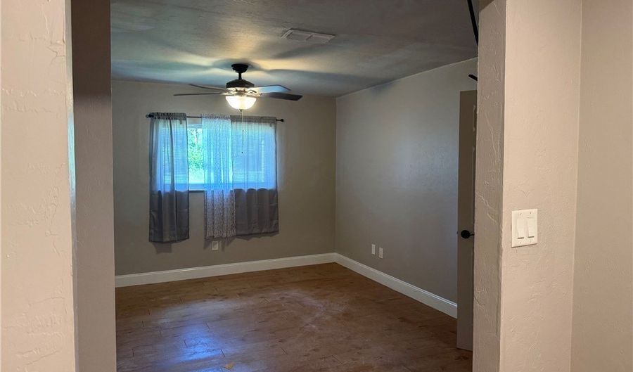 2199 Wyandotte Ave, Alva, FL 33920 - 3 Beds, 2 Bath