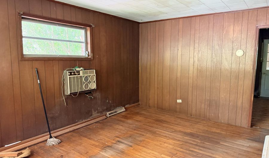 329 State Highway 522, Baxter, KY 40806 - 2 Beds, 1 Bath