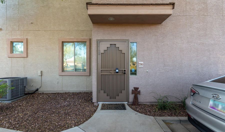 42424 N GAVILAN PEAK Pkwy 53206, Anthem, AZ 85086 - 2 Beds, 2 Bath