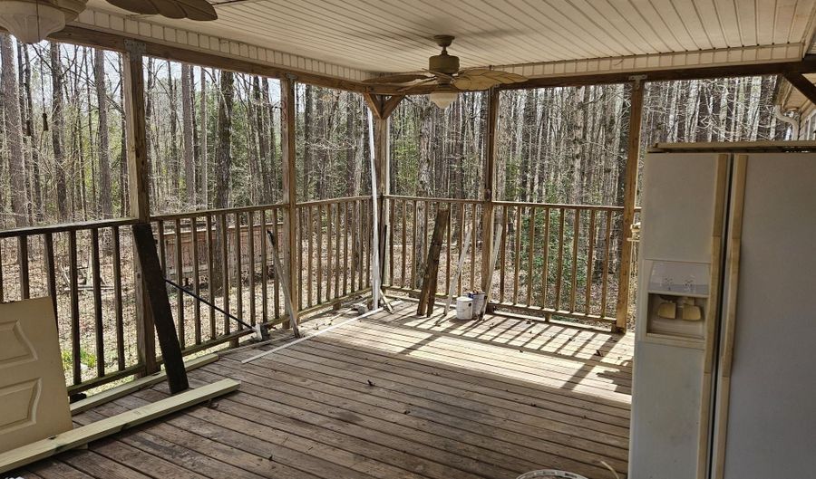 11987 Quadrangle Dr, Bauxite, AR 72011 - 3 Beds, 2 Bath