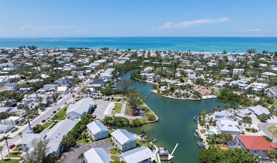 522 PINE Ave 6B, Anna Maria, FL 34216 - 2 Beds, 1 Bath