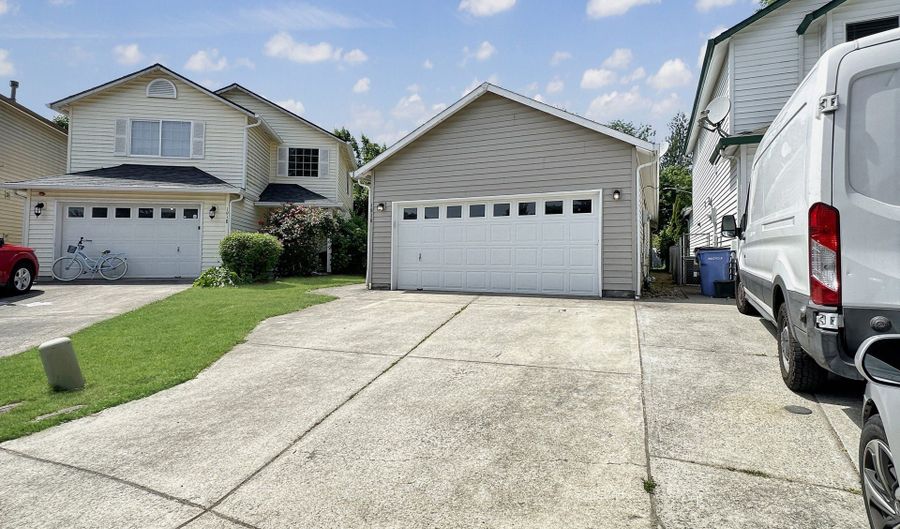 1916 SW 6TH St, Battle Ground, WA 98604 - 3 Beds, 2 Bath