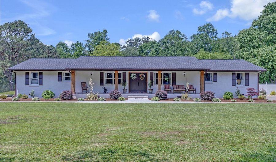 203 Rock Springs Rd, Belton, SC 29627 - 3 Beds, 2 Bath