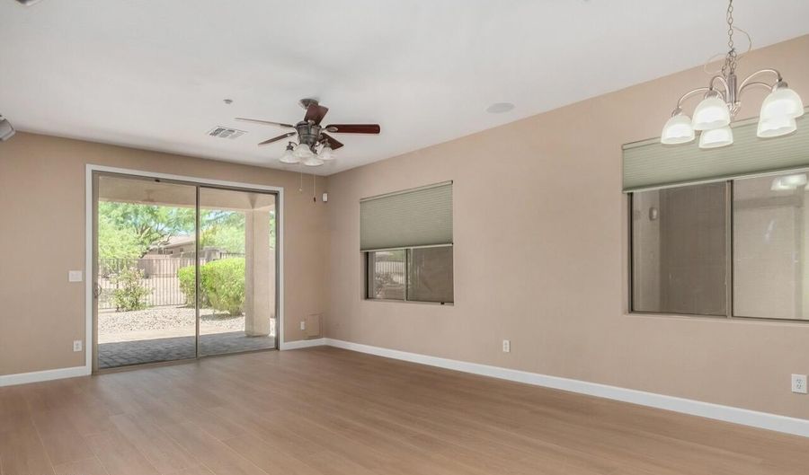 1676 W OWENS Way, Anthem, AZ 85086 - 2 Beds, 2 Bath