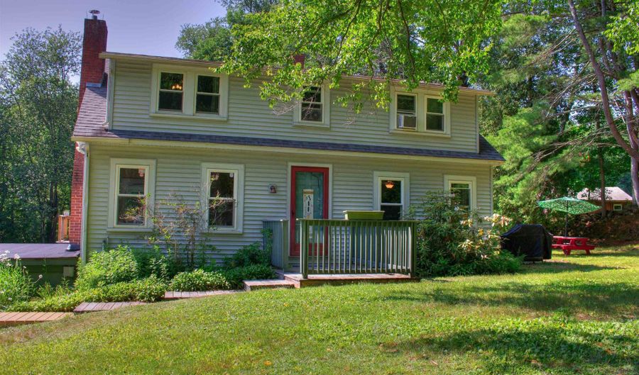 95 Poocham Rd, Chesterfield, NH 03466 - 3 Beds, 2 Bath