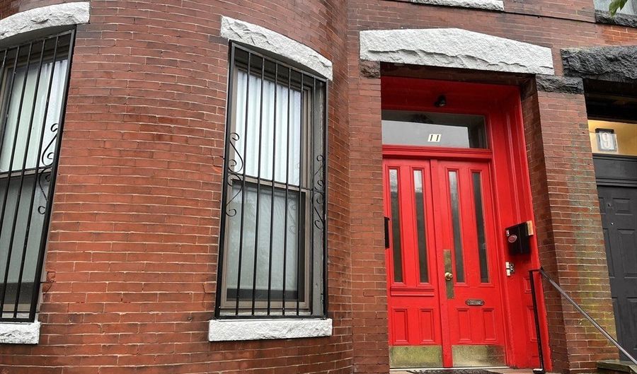 11 Winthrop St 1, Boston, MA 02119 - 1 Beds, 2 Bath