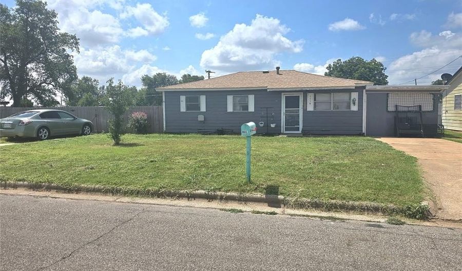1116 W Frisco St, Altus, OK 73521 - 3 Beds, 1 Bath