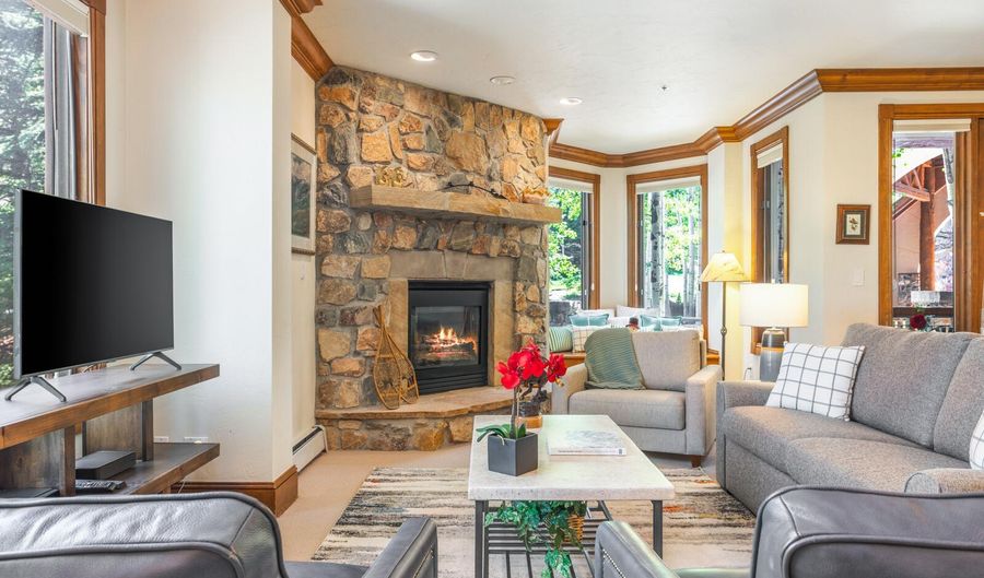 62 Highlands Ln R103, R102, Beaver Creek, CO 81620 - 1 Beds, 2 Bath