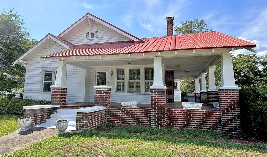 7204 Vance Rd, Bowman, SC 29018 - 3 Beds, 2 Bath