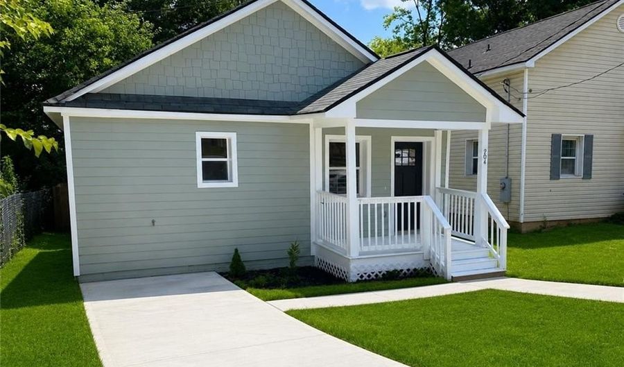 904 Welch St SW, Atlanta, GA 30310 - 3 Beds, 2 Bath
