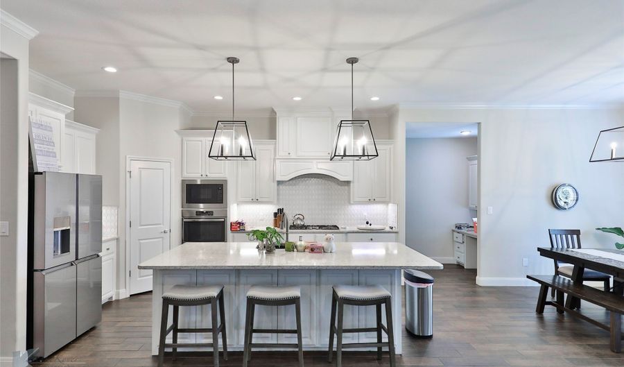 8333 Ridge Vw, Abilene, TX 79606 - 4 Beds, 3 Bath