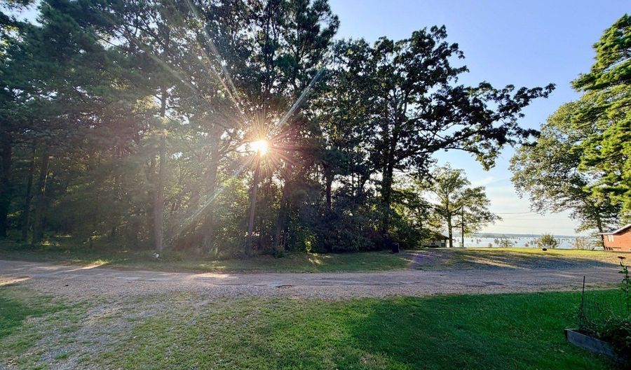 117 Old Millwood Rd, Ashdown, AR 71822 - 2 Beds, 3 Bath