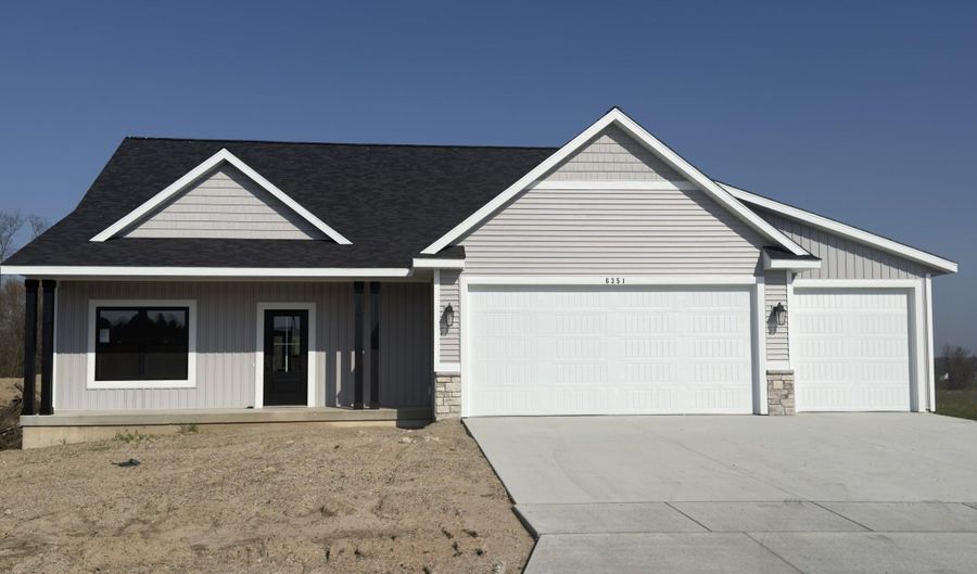 6351 Roman Rd, Allendale, MI 49401 - 4 Beds, 4 Bath