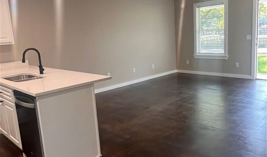 501 NW Avenue 3, Atkins, AR 72823 - 3 Beds, 2 Bath