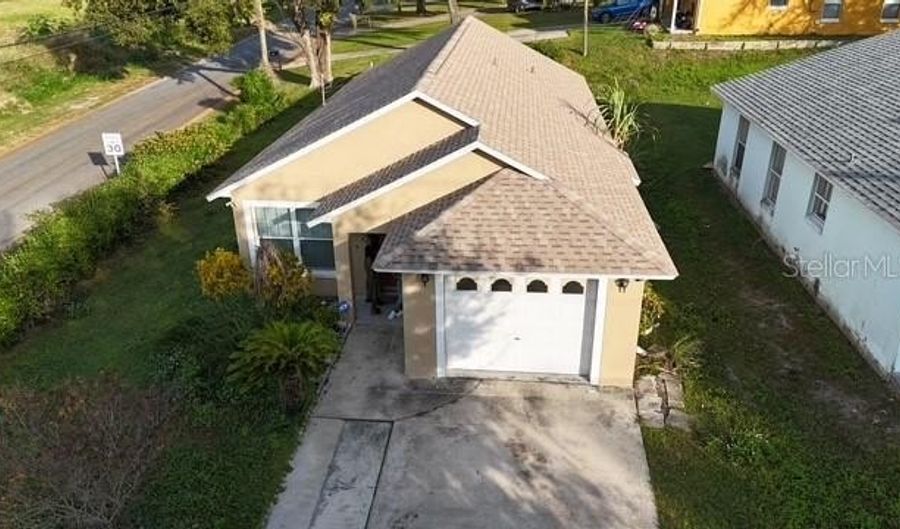 405 S BRADSHAW Rd, Apopka, FL 32703 - 3 Beds, 2 Bath