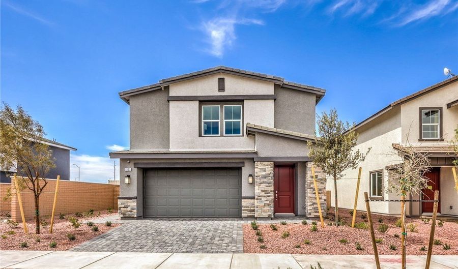 561 Mountain Robin Ave, Henderson, NV 89011 - 5 Beds, 3 Bath