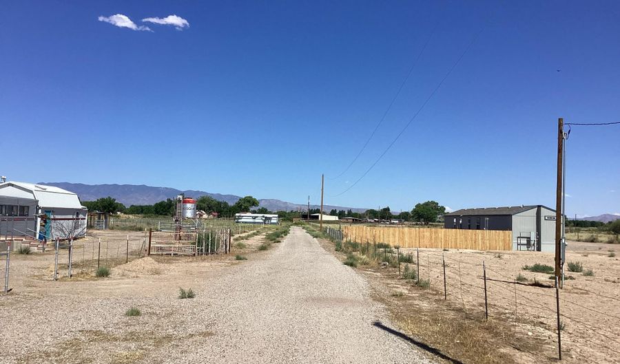 3 Pino Ct, Belen, NM 87002 - 2 Beds, 1 Bath