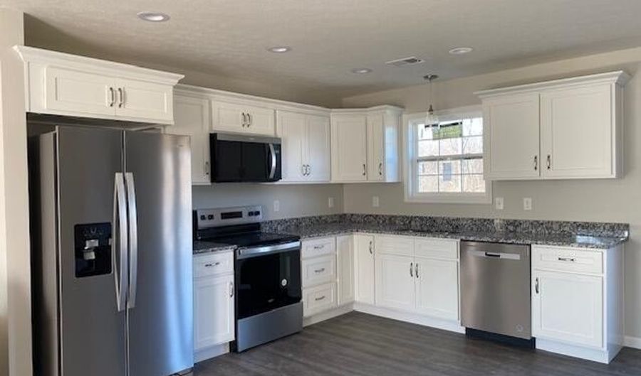 111 Distillery Ct, Bardstown, KY 40004 - 3 Beds, 2 Bath