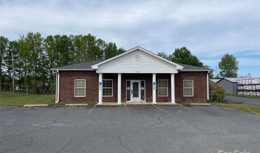 1925 E Main St, Albemarle, NC 28001 - 0 Beds, 0 Bath