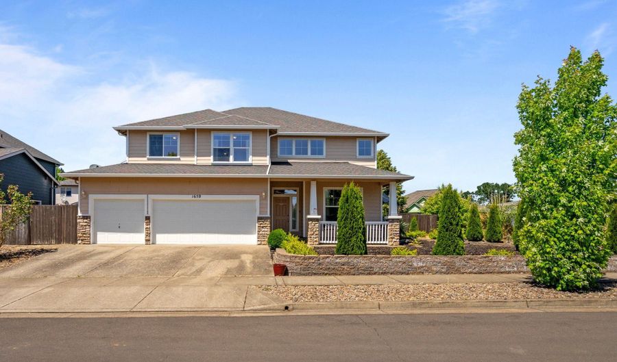 1659 SW SALMON, Albany, OR 97321 - 4 Beds, 3 Bath