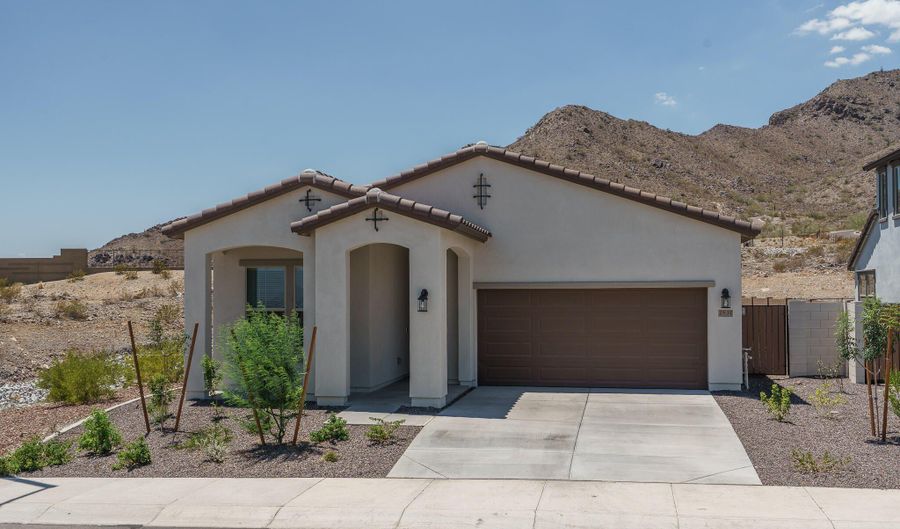 2834 N 214TH Ave, Buckeye, AZ 85396 - 4 Beds, 3 Bath