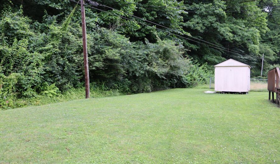 1614 Derby Rd, Appalachia, VA 24216 - 3 Beds, 1 Bath
